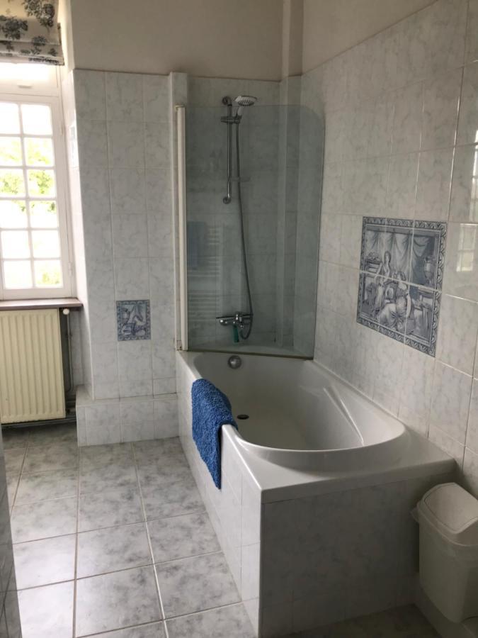 Le Logis Des Quatre Puits Bed & Breakfast Neuvicq-Montguyon Exterior foto