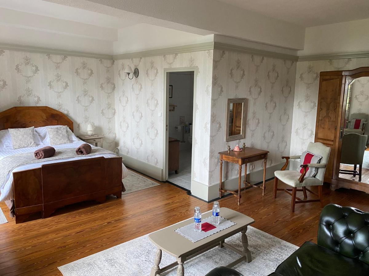 Le Logis Des Quatre Puits Bed & Breakfast Neuvicq-Montguyon Exterior foto